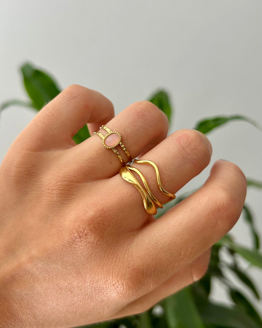 Megan ring