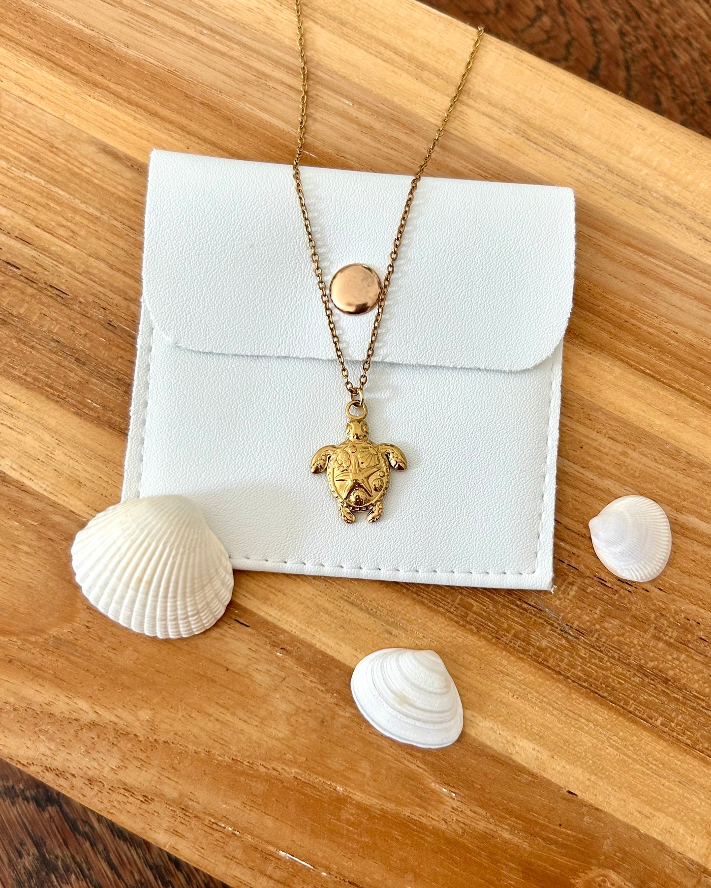 Collier Sea Turtle