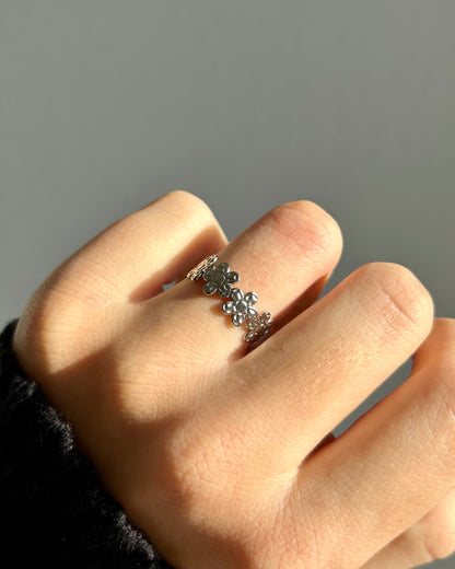 Anillo de flores (oro)