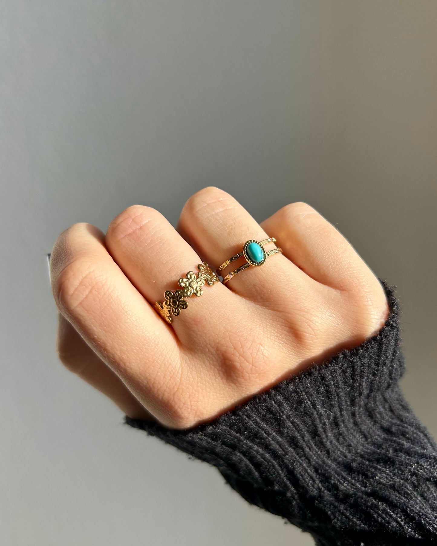 Anillo de flores (oro)