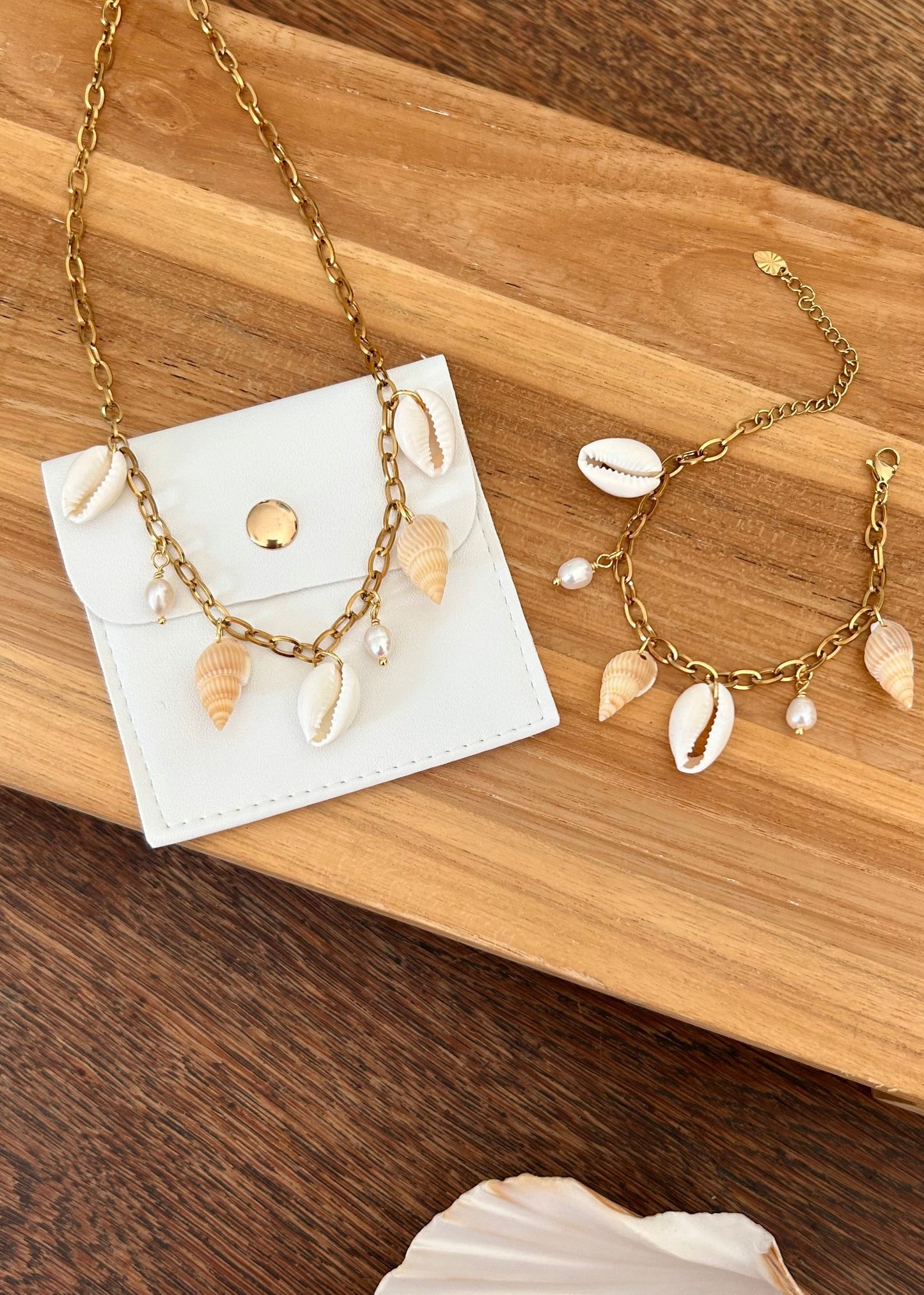 Collier Calypso