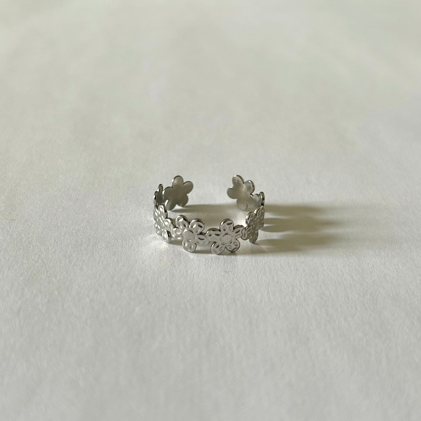 Anillo de flores (oro)