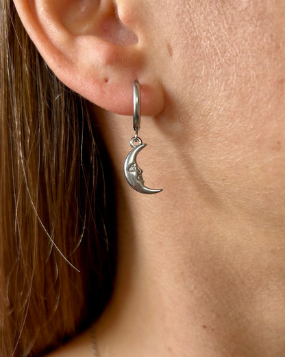Pendientes de aro de luna y sol (en plata)