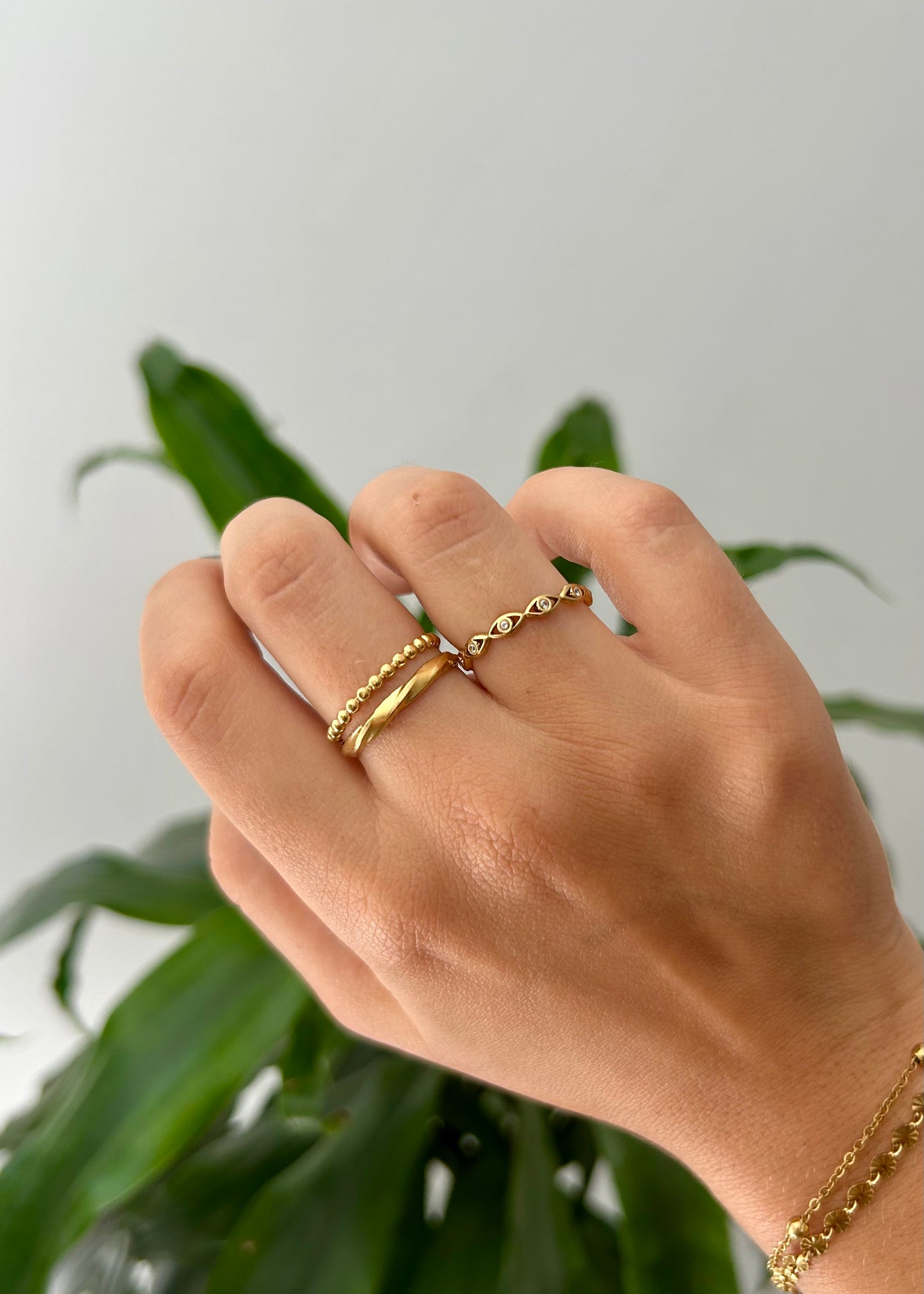 Eyeris Rings